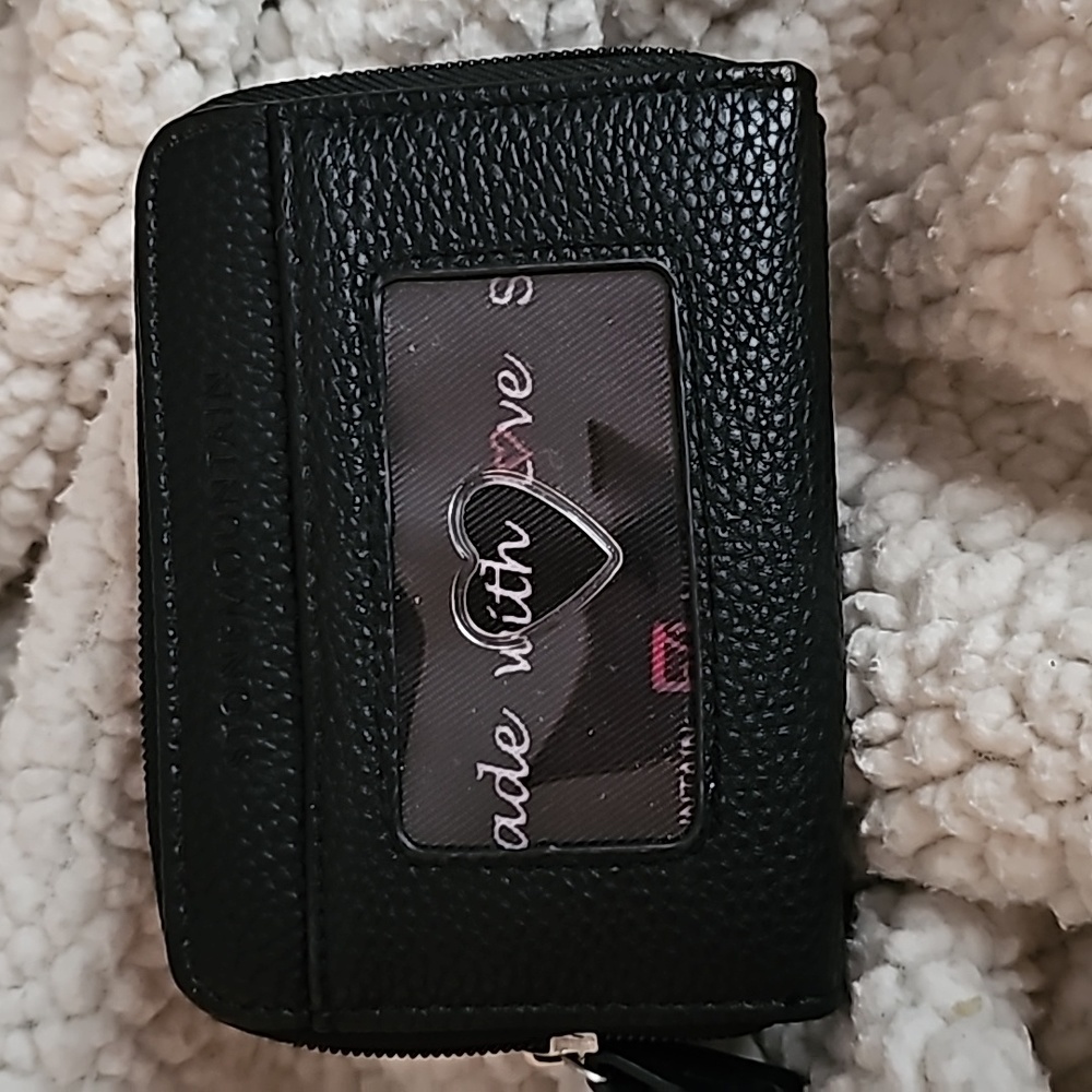 Wallet - Picture 2 of 5